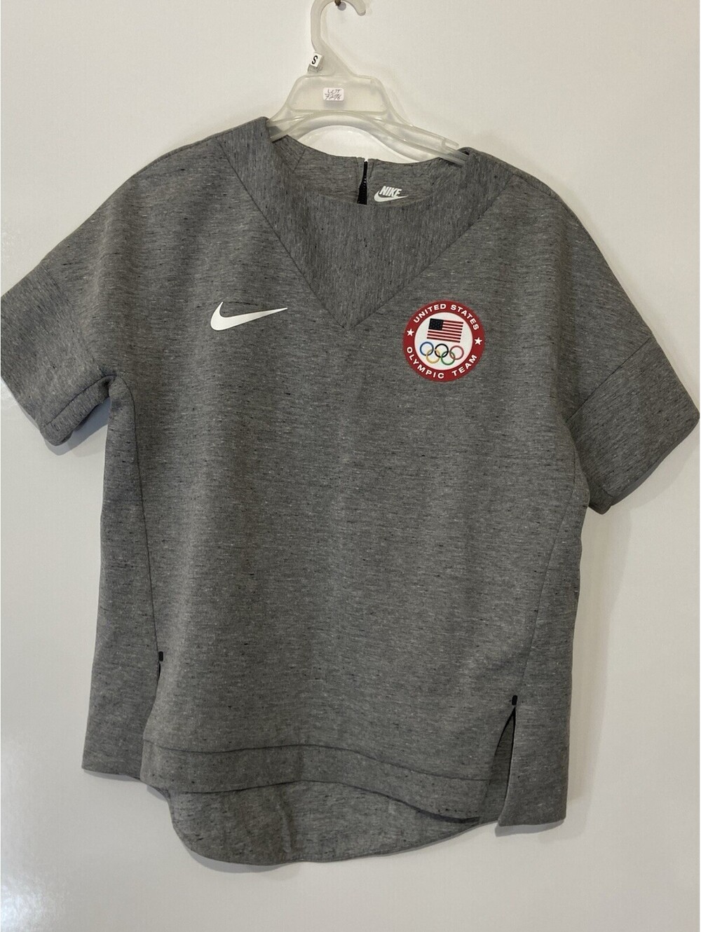 Womens NIKE Gray USA Olympic Team Tech Fleece Sweatshirt Sz S